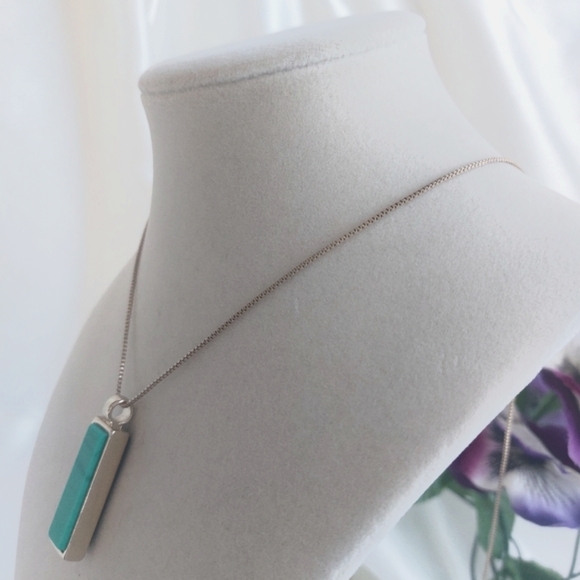 Express Faux Turquoise Necklace Long Gold Rectangle Minimalist Reversible EUC - Picture 8 of 10